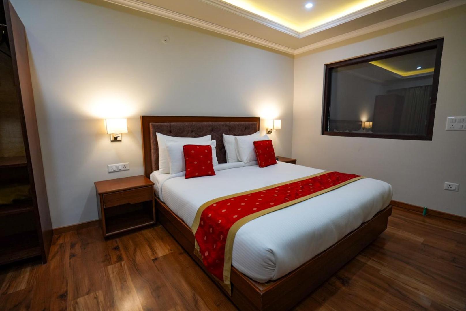 Hotel Karma Residency Leh Ngoại thất bức ảnh